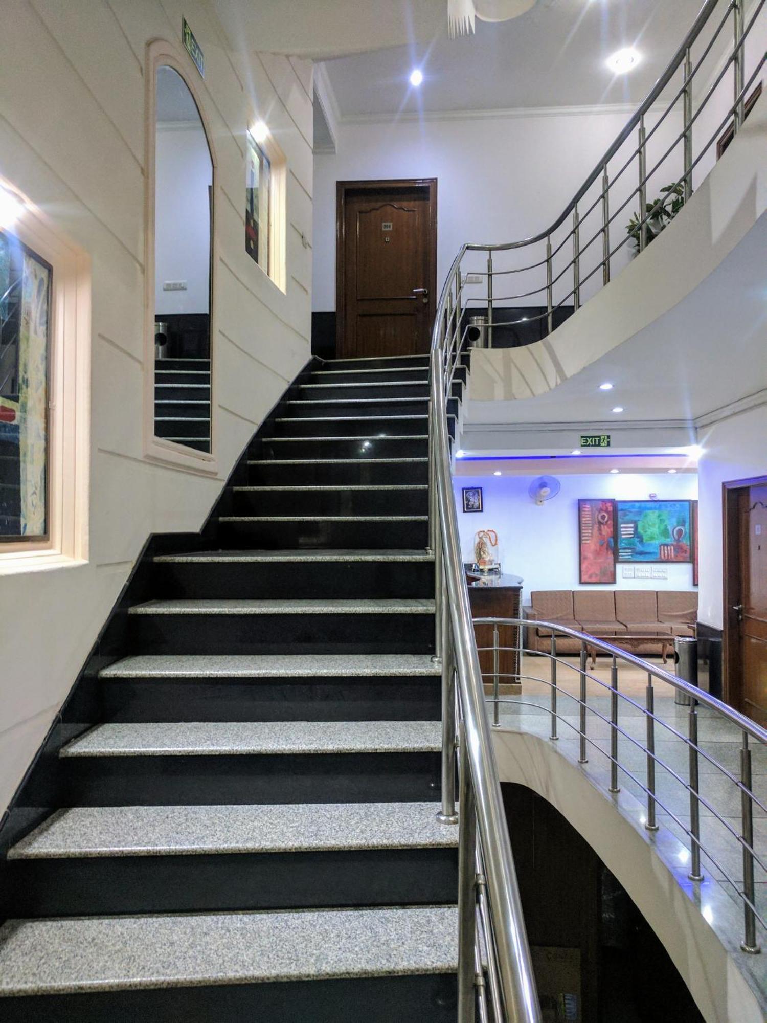 Hotel Exotica Leisure Valley, Gurgaon Buitenkant foto