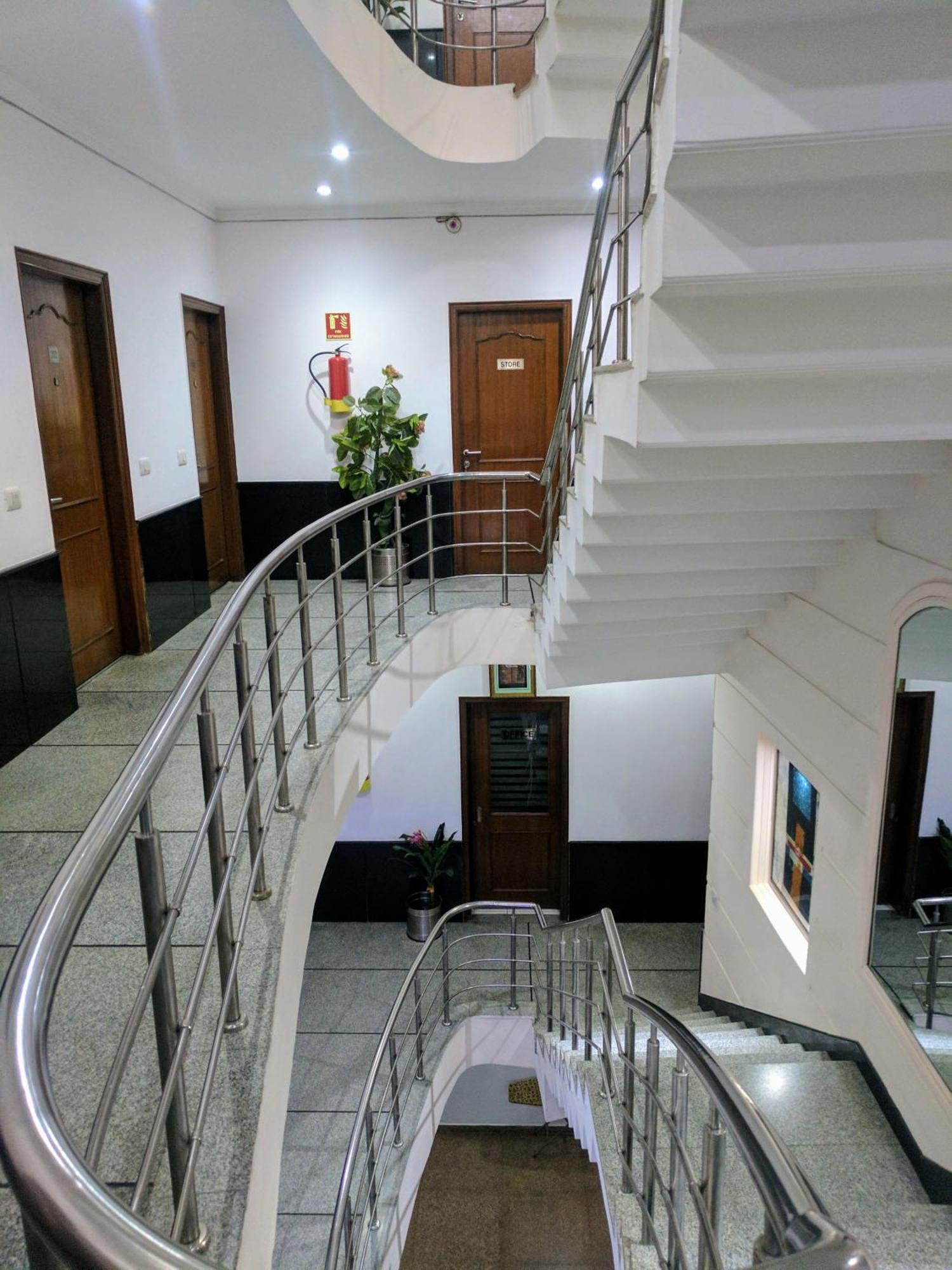 Hotel Exotica Leisure Valley, Gurgaon Buitenkant foto
